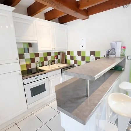 Maison Avec Jardin Pres De La Plage, Wifi, 300m Du Phare - Fr-1-22-291 לה-טראנש-סור-מר