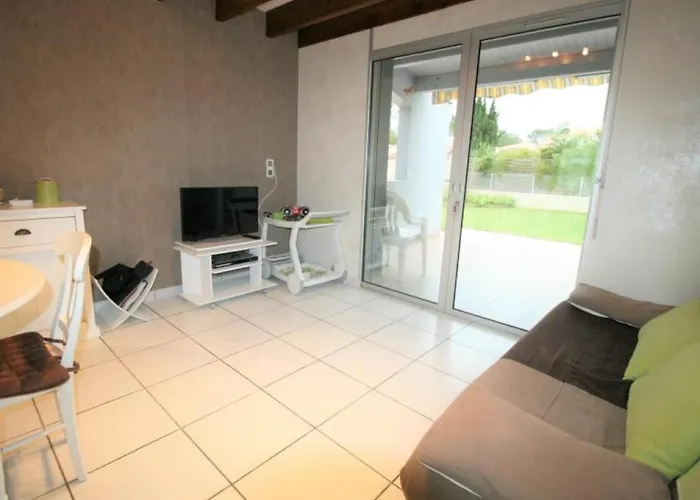 Maison La Tranche-sur-mer, 4 Pièces, 6 Personnes - Fr-1-22-291 Hébergement de vacances